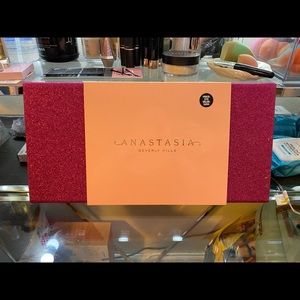 Anastasia liquid lipstick set